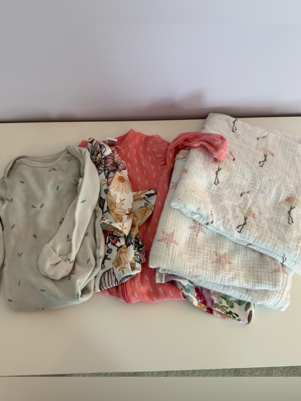 3 Sleeping Bags & 3 Receiving Blankets Bundle